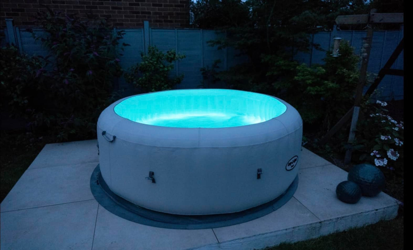 4 to 6 Person Hot Tub Rental - Somerset Hot Tub Hire
